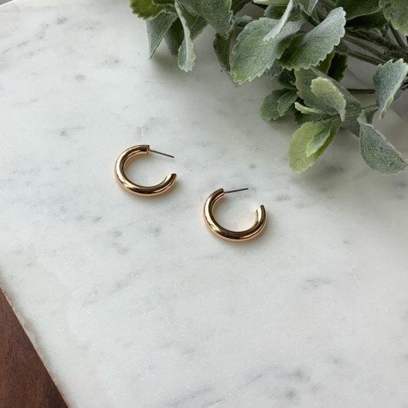 Jewelry - The Frances - Small Classic Gold Hoop